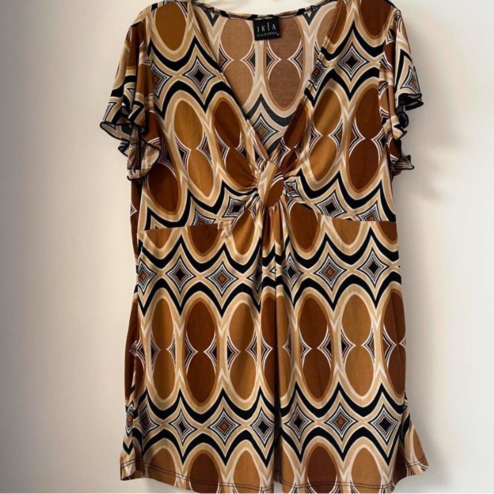 Brown Geometric Patterned Top